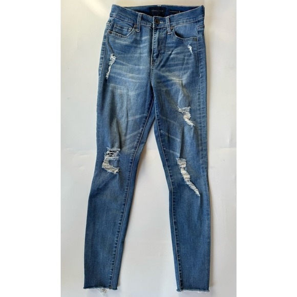 Kendall & Kylie Denim - kendel and Kylie distressed raw hem whitewashed kontour High-Rise jeans size 26